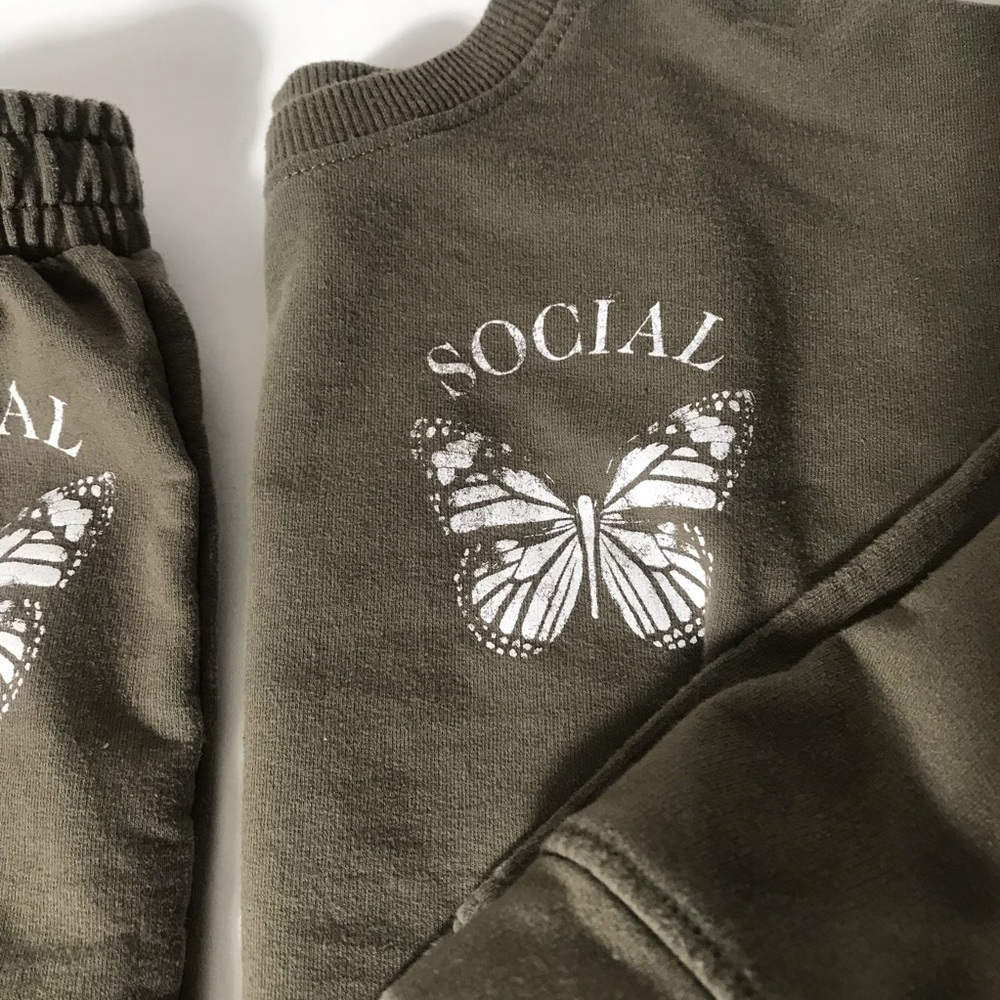 Kids Olive Jogger Set with Butterfly Print